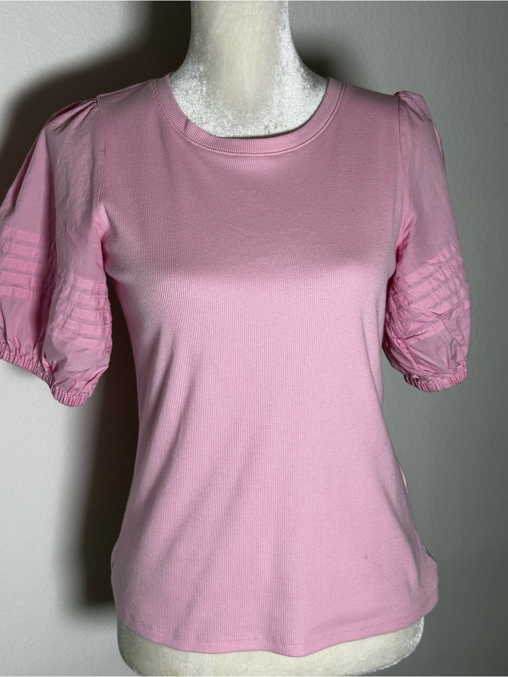 ON 34TH | MACYS | PINK PUFF SLEEVE TOP | SMALL